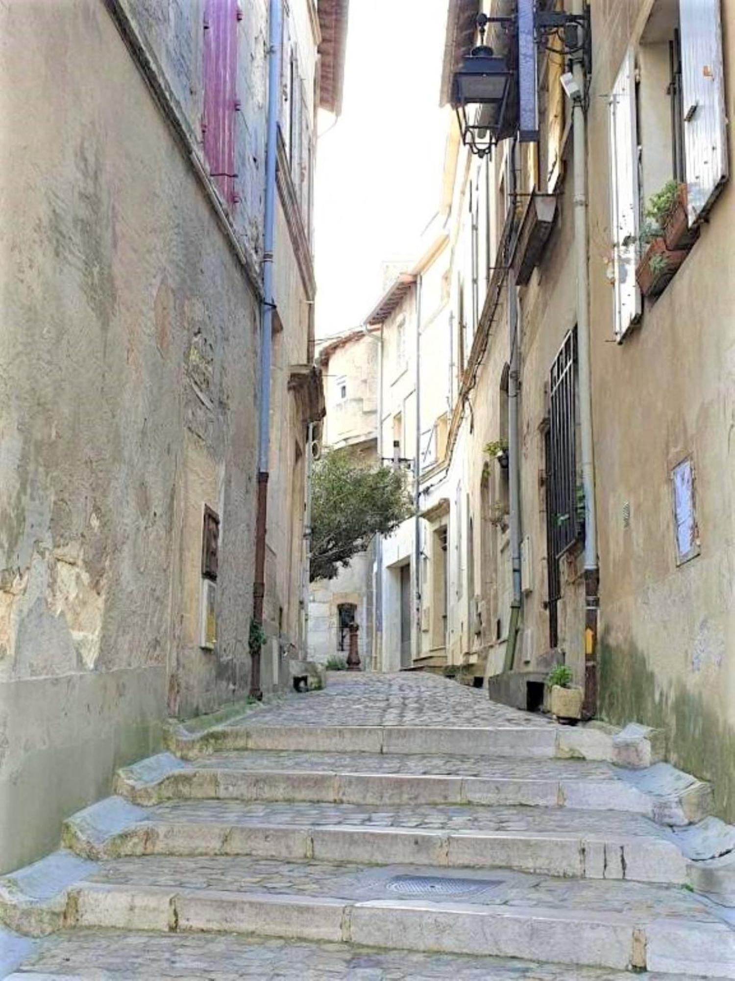 ארל Maison De Ville Des Arenes מראה חיצוני תמונה